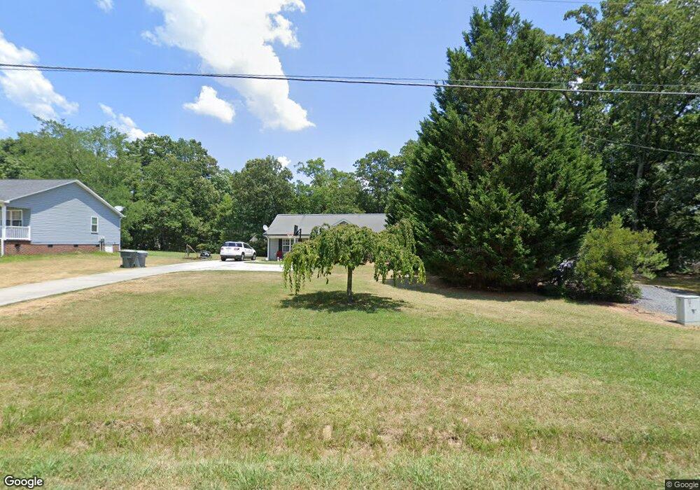 1331 Shamrock Rd, Asheboro, NC 27205 - photo 1