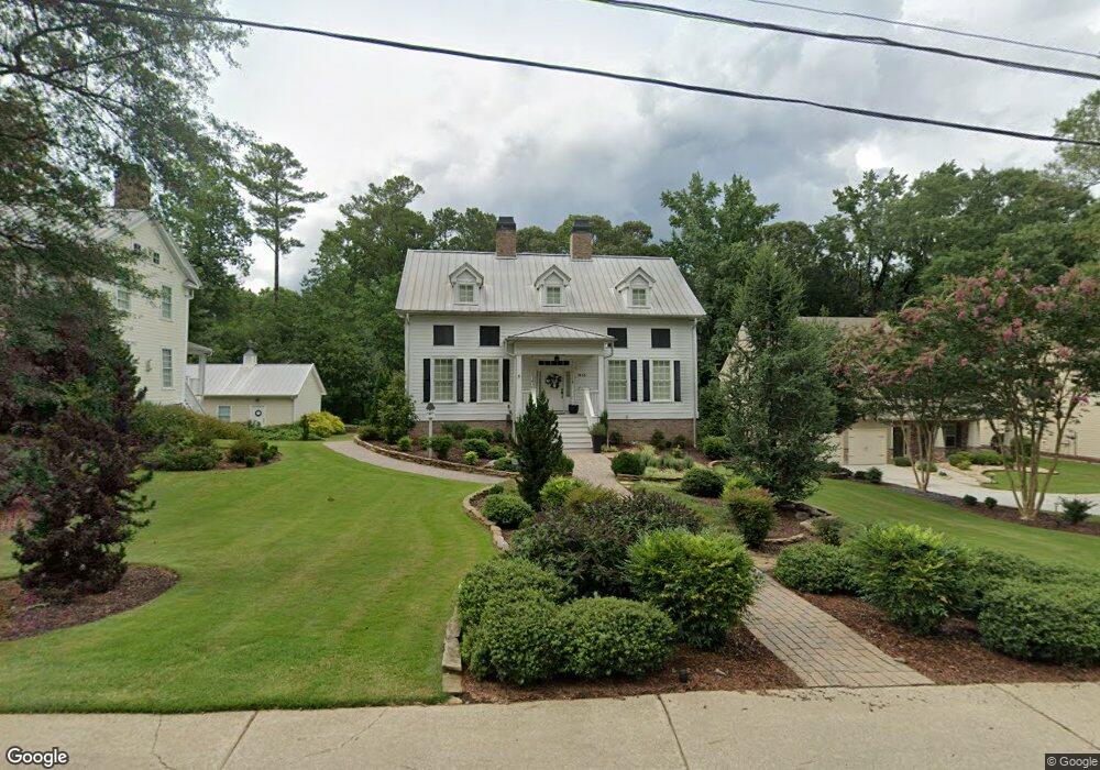 1458 Murdock Rd NE, Marietta, GA 30062 - photo 1