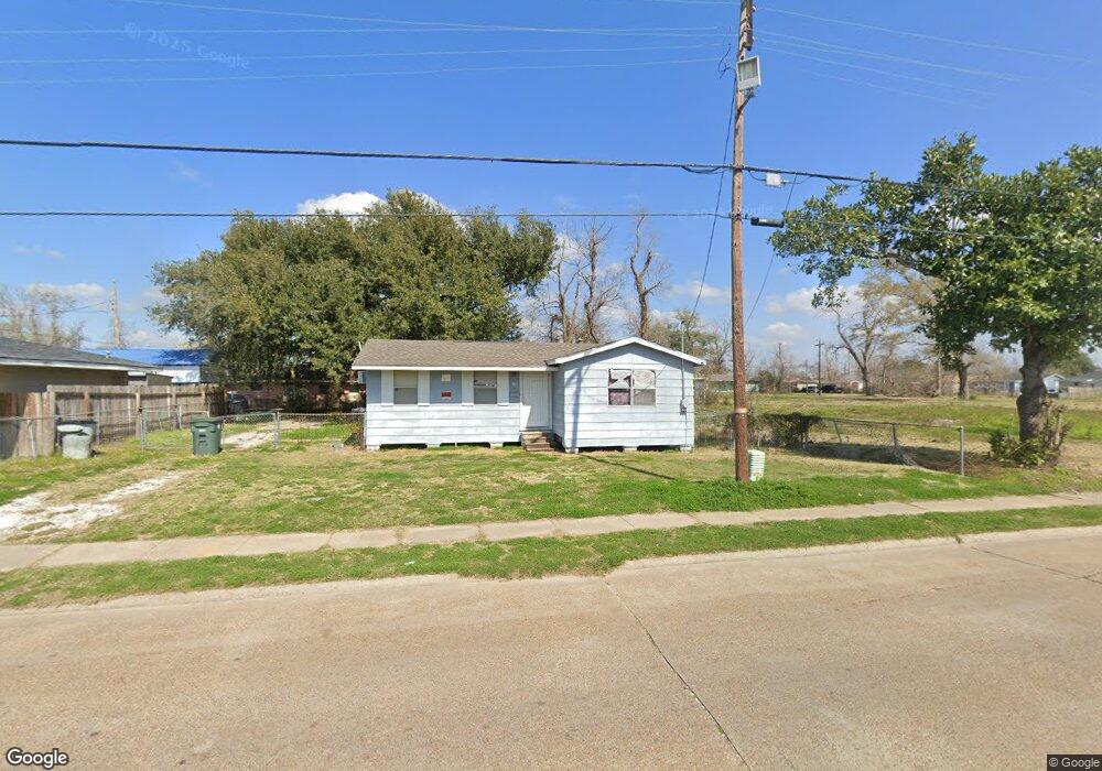 2205 Moeling St, Lake Charles, LA 70601 - photo 1