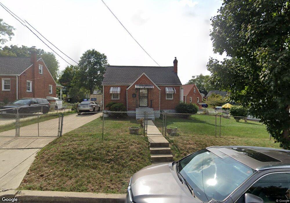 901 Karlson Ave, Hyattsville, MD 20783 - photo 1