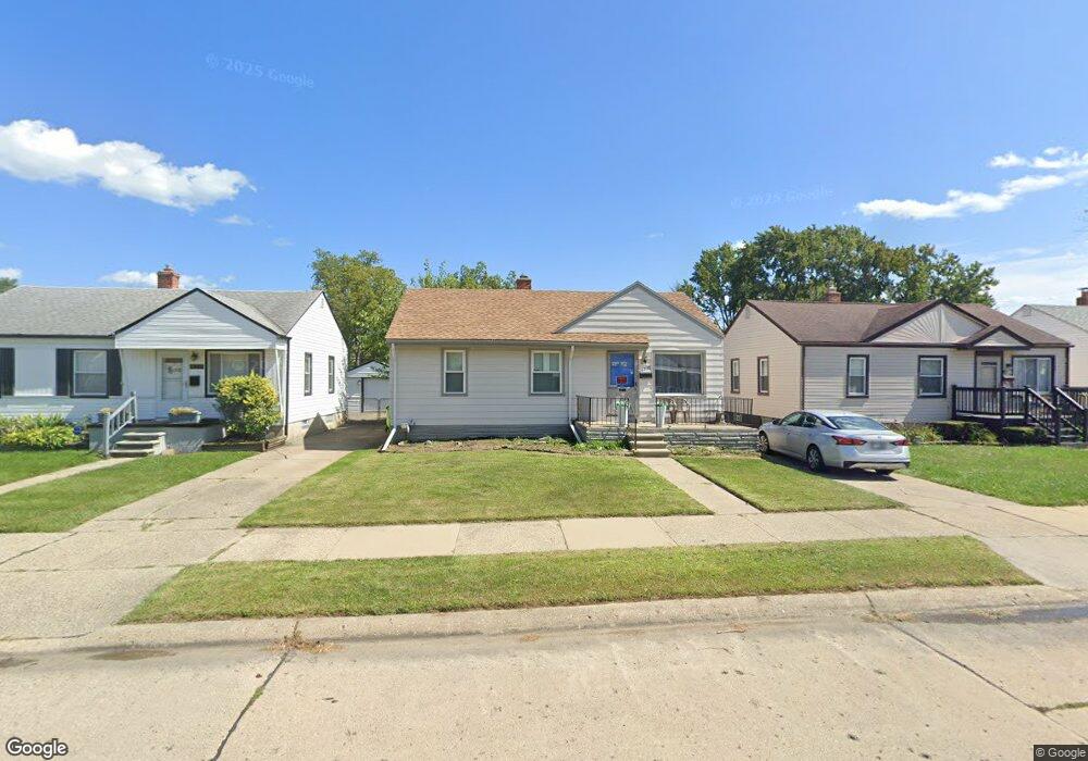 26330 Blumfield St, Roseville, MI 48066 - photo 1