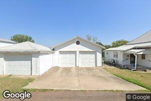 202 W 4th St, Freeman, MO 64746