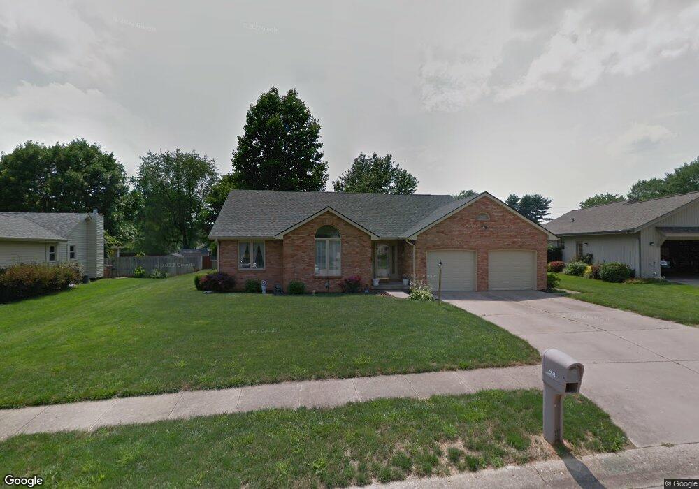 2932 Silver Fox Dr, Columbus, IN 47203 - photo 1