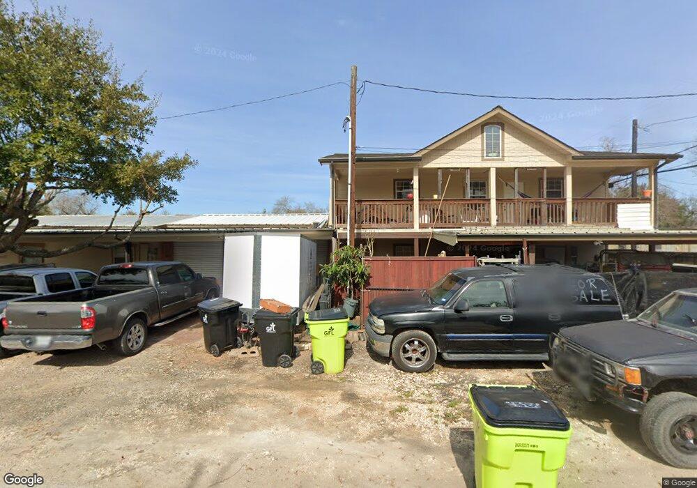 2105 Avenue L, Rosenberg, TX 77471 - photo 1