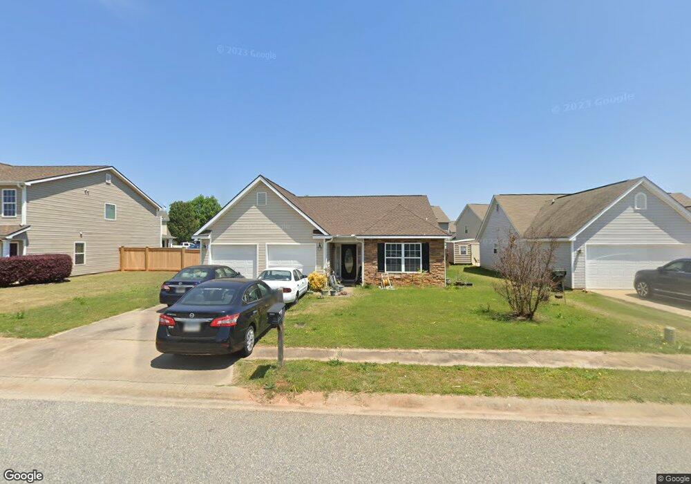 210 Burr Dr, Byron, GA 31008 - photo 1