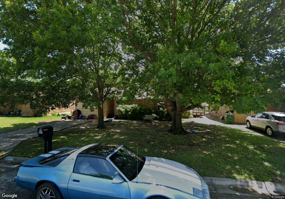 1820 Arkansas St, Gainesville, TX 76240 - photo 1