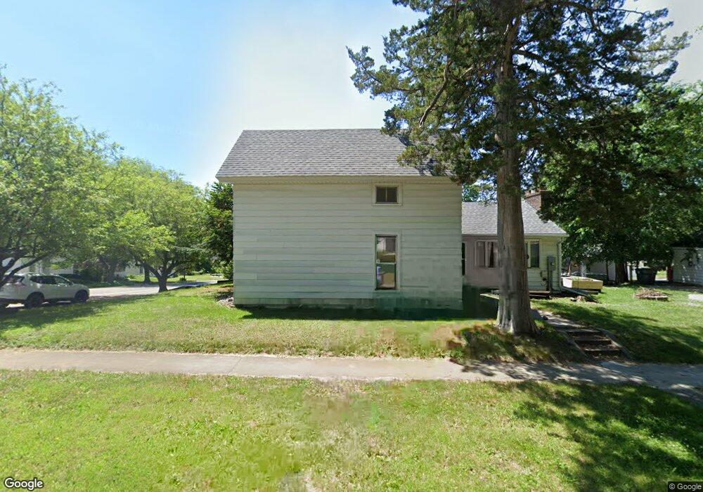 1303 Clay St, Cedar Falls, IA 50613 - photo 1