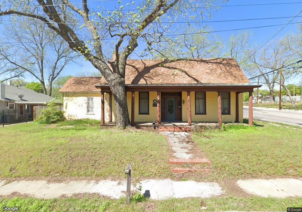 202 S Waco St, Weatherford, TX 76086 - photo 1