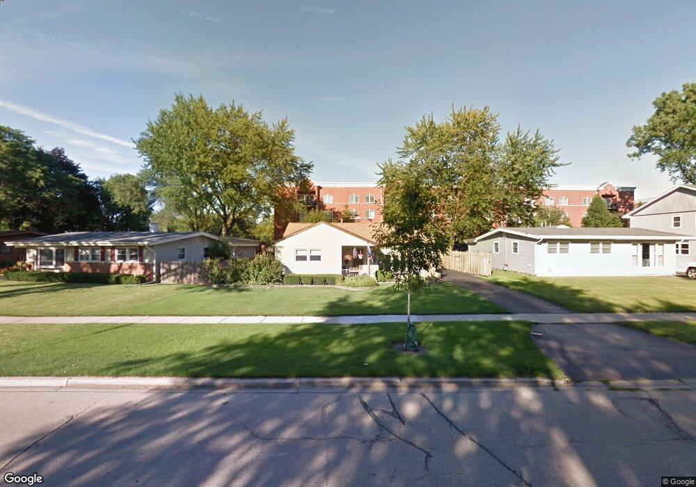 2912 Owl Dr, Rolling Meadows, IL 60008 - photo 1