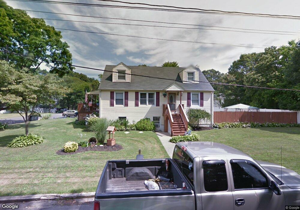 15 Bridge Rd, Hauppauge, NY 11788 - photo 1