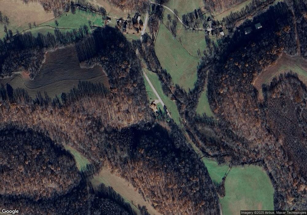 2400 Marvin Hughes Rd, Goodspring, TN 38460 - photo 1