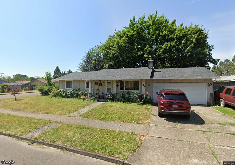 379 SE 5th St, Dundee, OR 97115 - photo 1