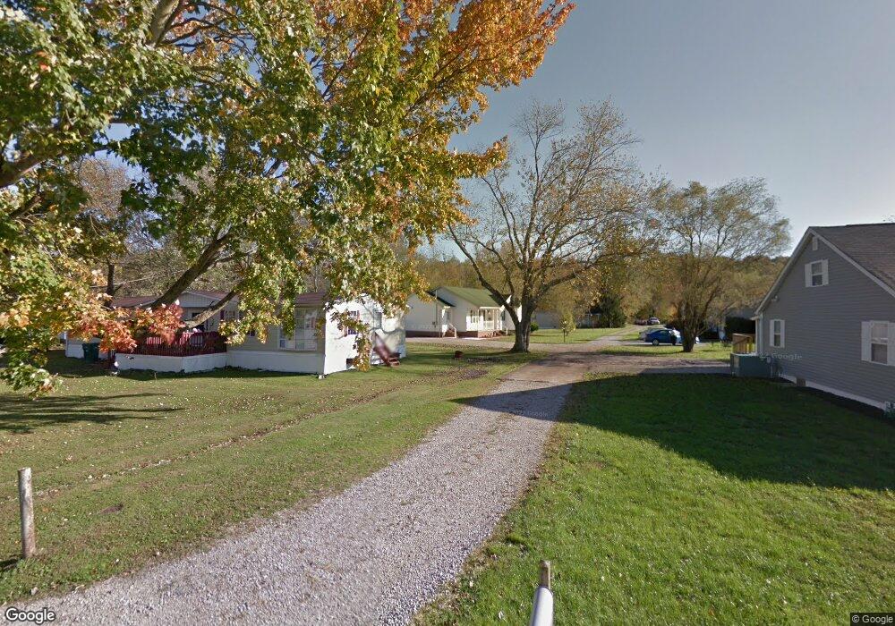 135 Hamon Dr, Scott Depot, WV 25560 - photo 1