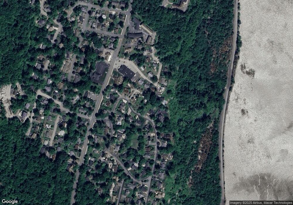 74 Ondaora Pkwy, Highland Falls, NY 10928 - photo 1