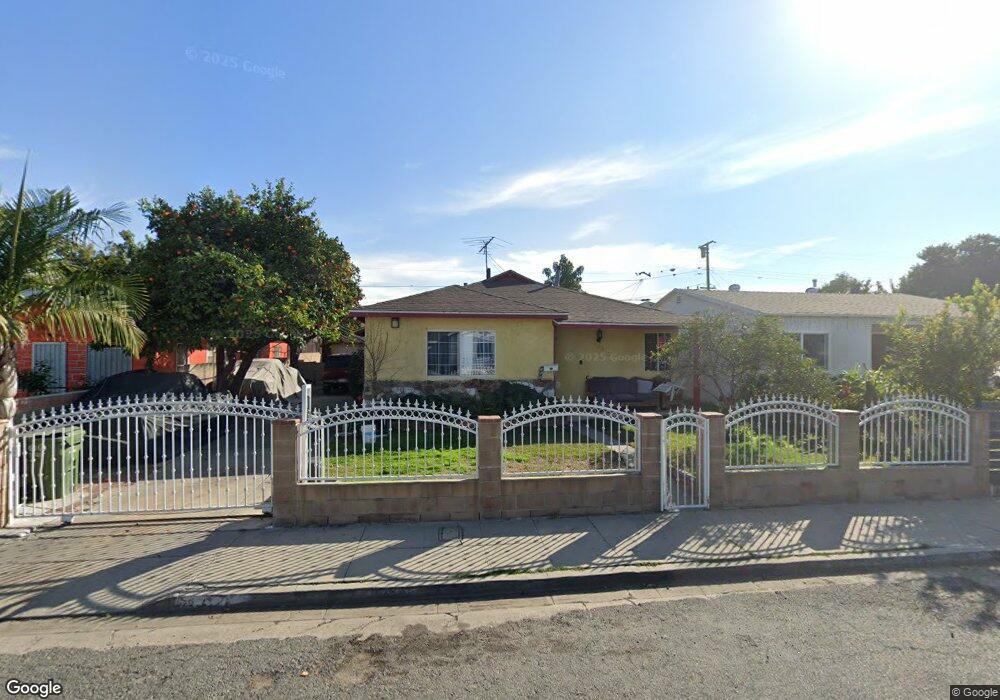 428 W Pear St, Compton, CA 90222 - photo 1