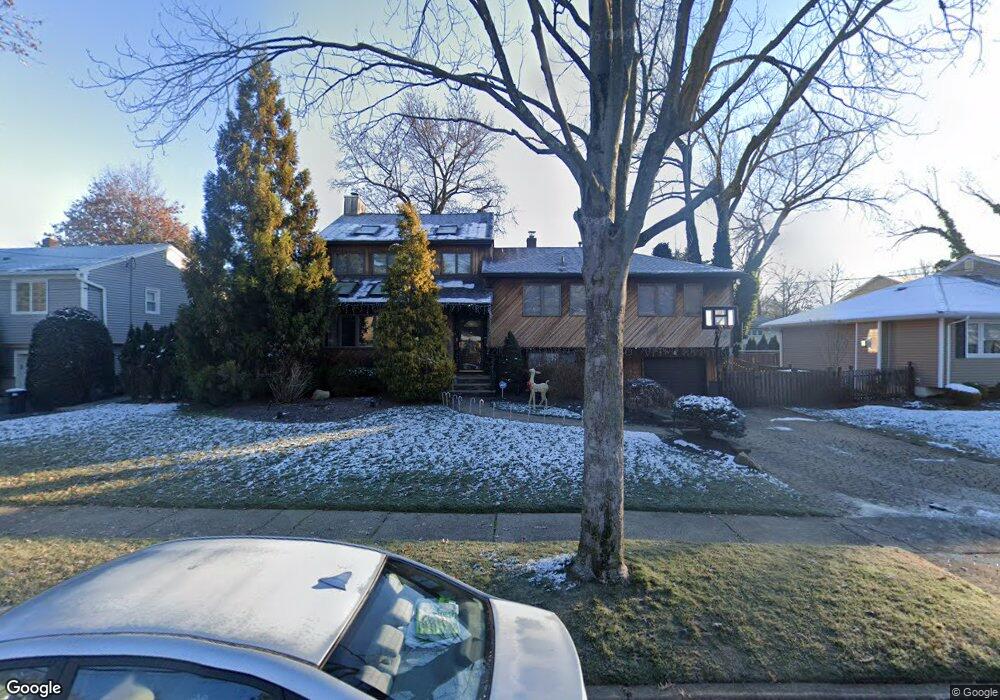 30 Eastbrook Dr, River Edge, NJ 07661 - photo 1