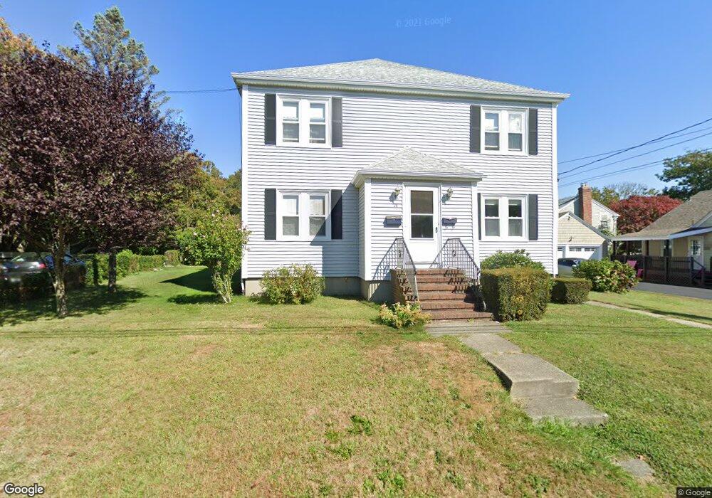 74 Bedlow Ave, Newport, RI 02840 - photo 1