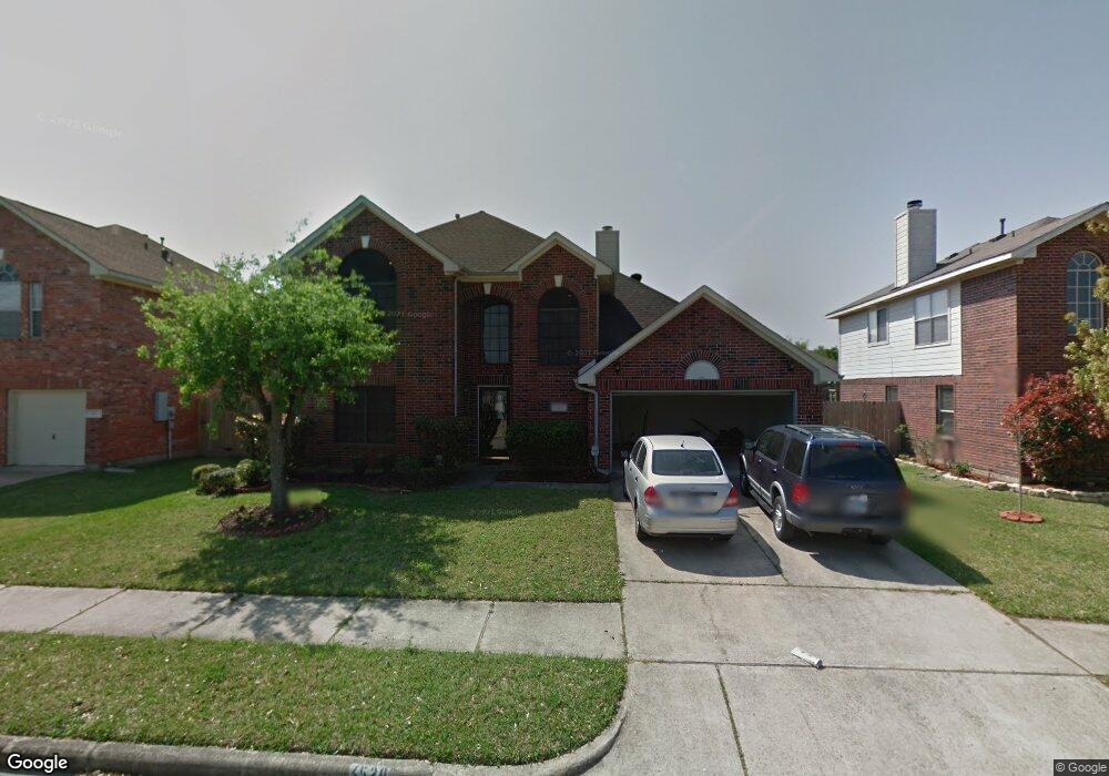 4520 Stonebridge Dr, Pearland, TX 77584 - photo 1