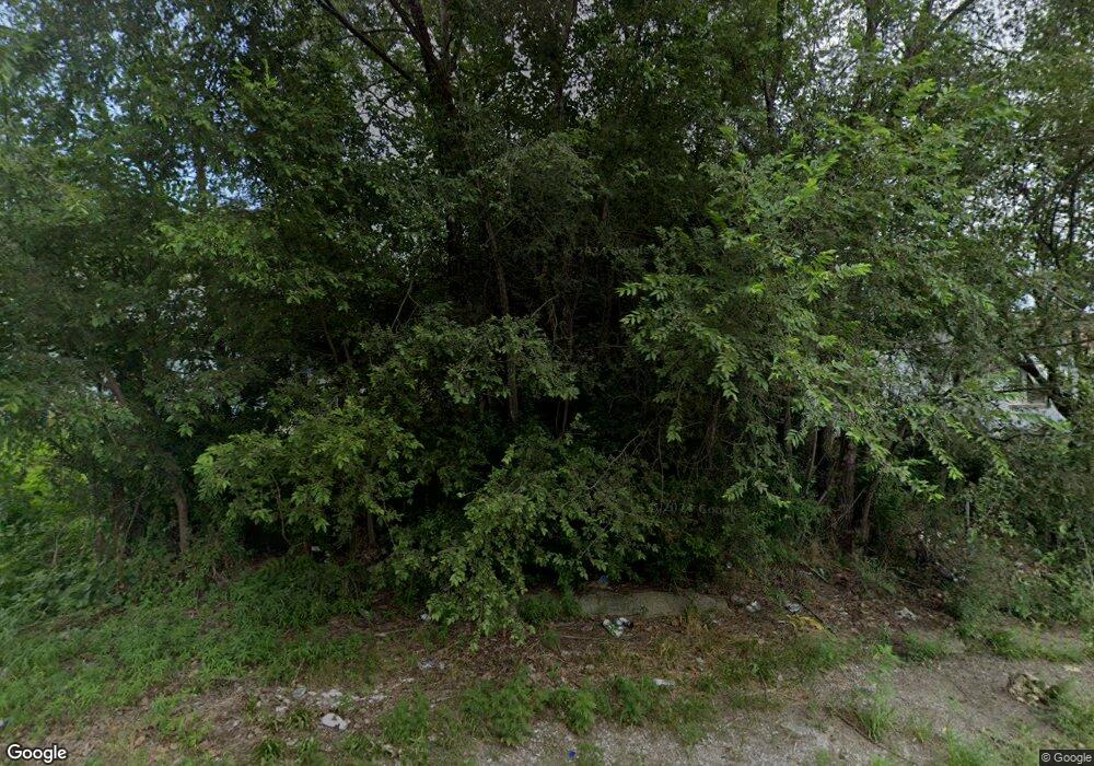 2912 W 13th Ave, Gary, IN 46404 - photo 1