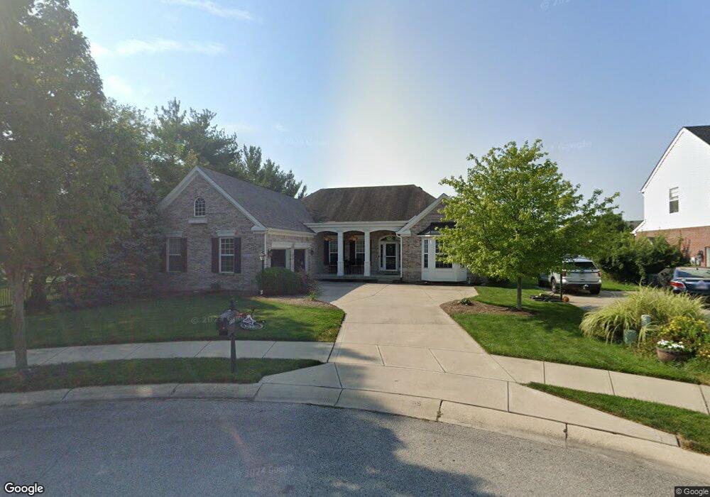 11643 Cannington Cir, Fishers, IN 46037 - photo 1