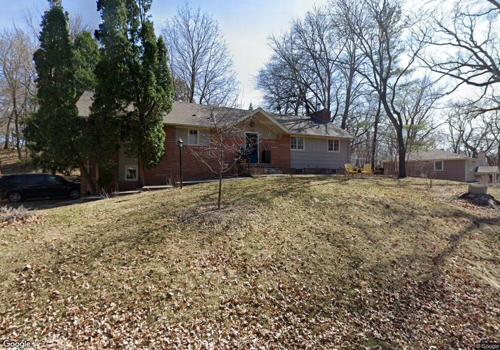 14816 Highland Ln, Minnetonka, MN 55345 - photo 1