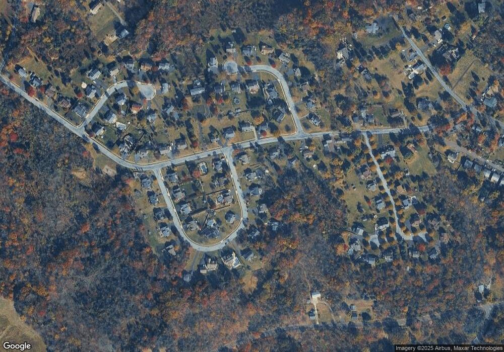 202 Overlook Dr, Schwenksville, PA 19473 - photo 1