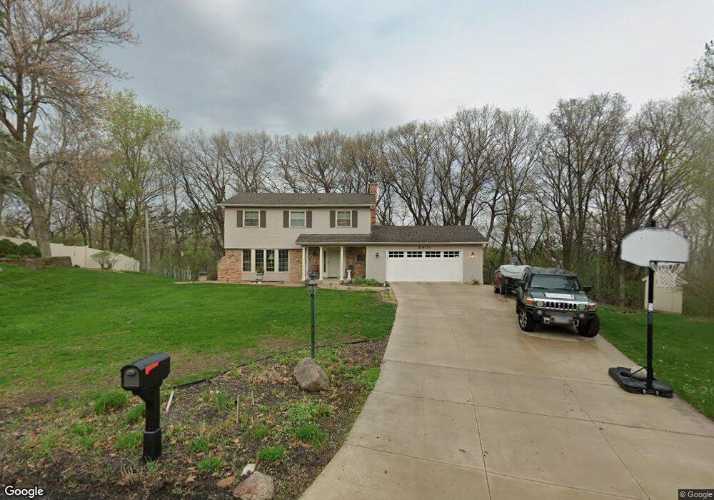 4401 Hunters Ridge Rd, Minnetonka, MN 55345 - photo 1