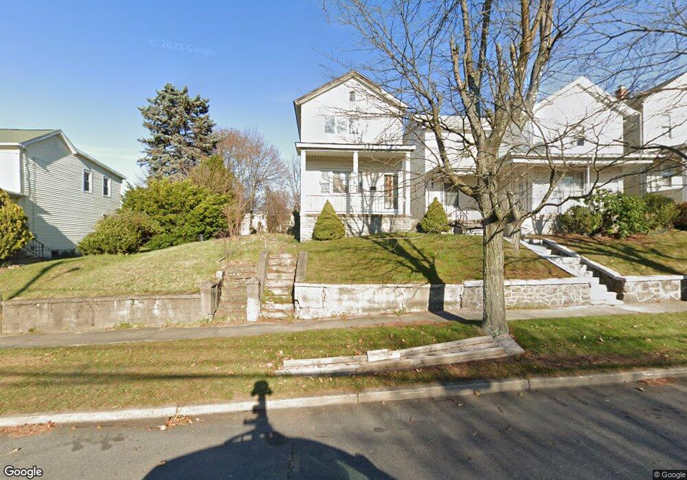 727 Maple St, Scranton, PA 18505 - photo 1