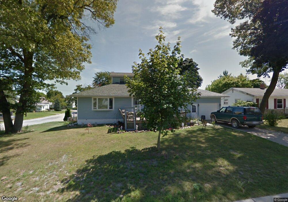 2636 16th Ave, Port Huron, MI 48060 - photo 1