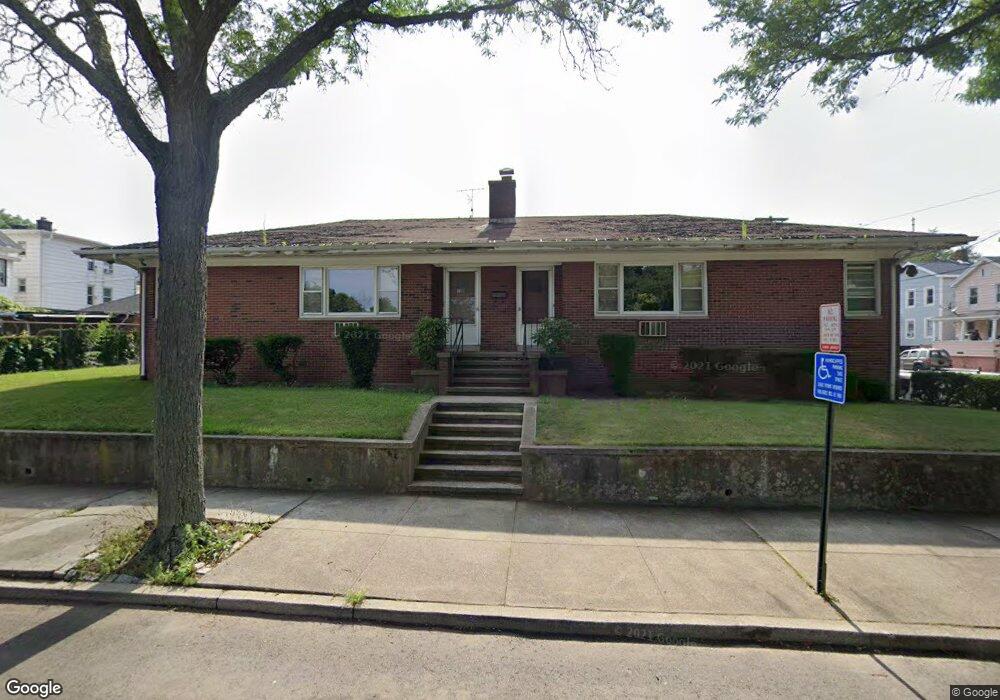 14 Loop Rd, New Haven, CT 06519 - photo 1