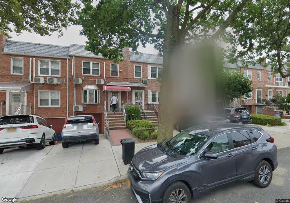 6911 174th St, Fresh Meadows, NY 11365 - photo 1