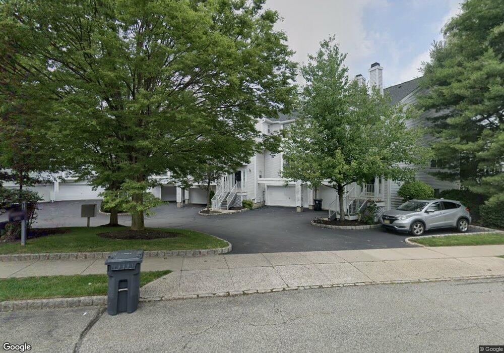 406 Brookview Ct, Whippany, NJ 07981 - photo 1