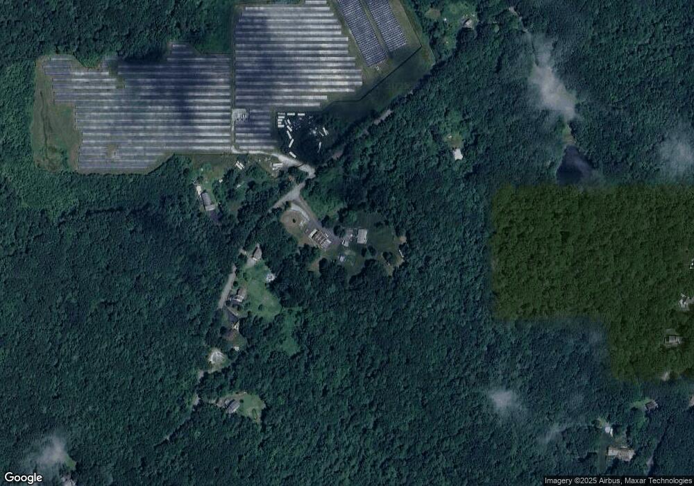 102 Farnsworth Rd, Templeton, MA 01468 - photo 1