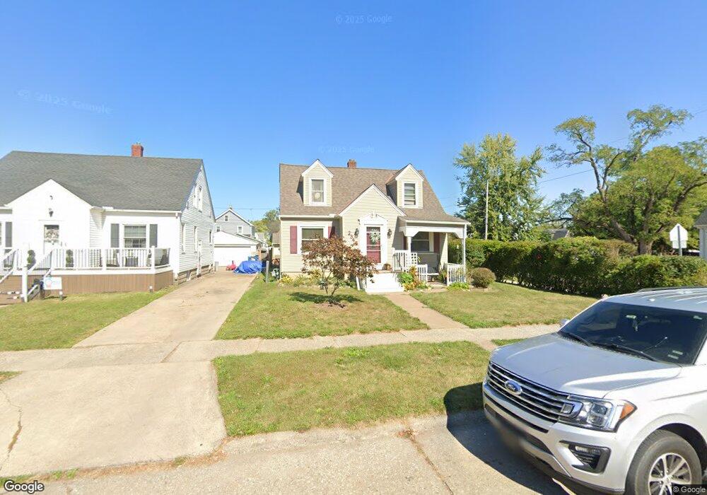 2345 E 33rd St, Lorain, OH 44055 - photo 1