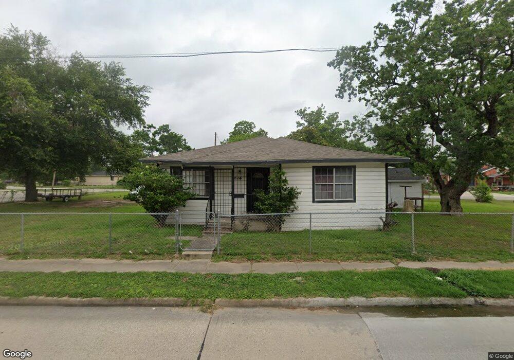 1020 W Little York Rd, Houston, TX 77091 - photo 1