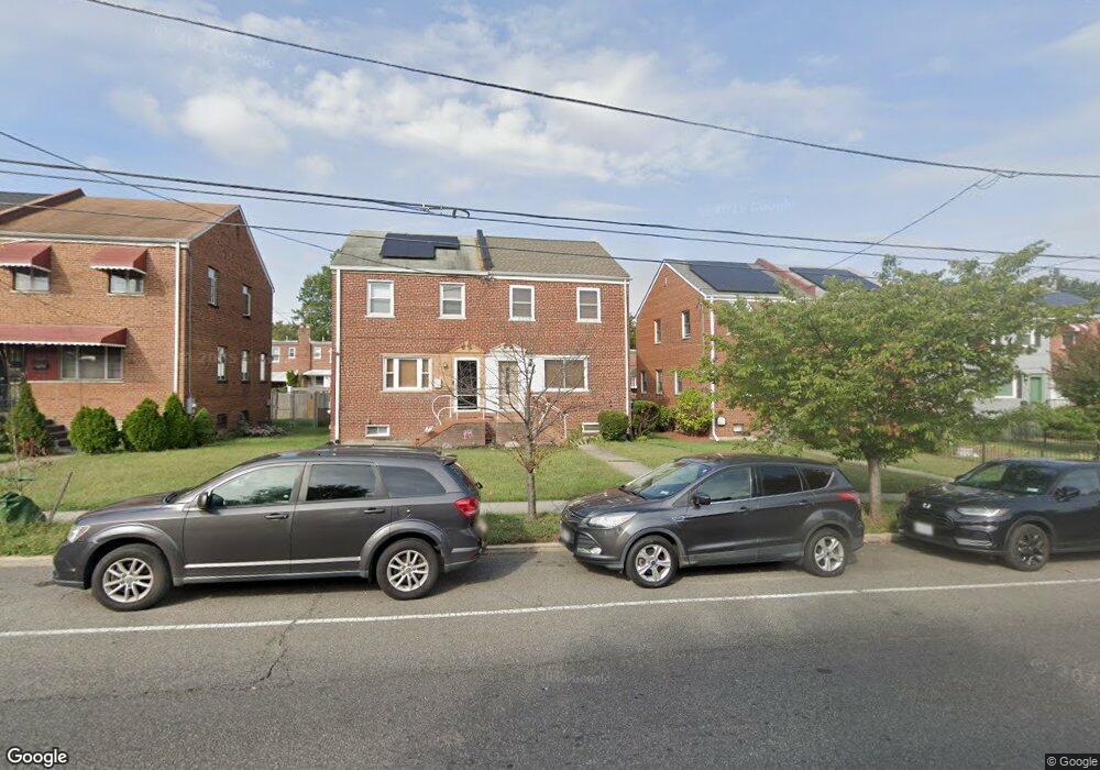 4968 Sargent Rd NE, Washington, DC 20017 - photo 1