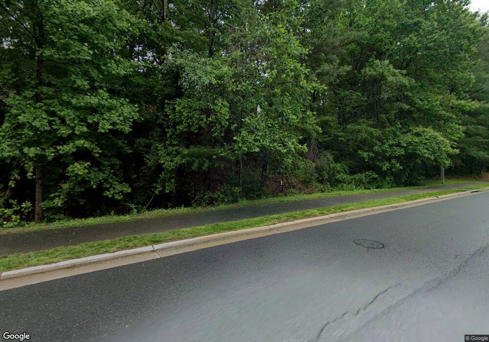 10390 Bridgetown Place unit 128, Burke, VA 22015 - photo 1