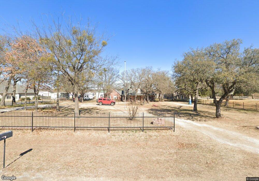 112 Howard Newby Ln, Springtown, TX 76082 - photo 1
