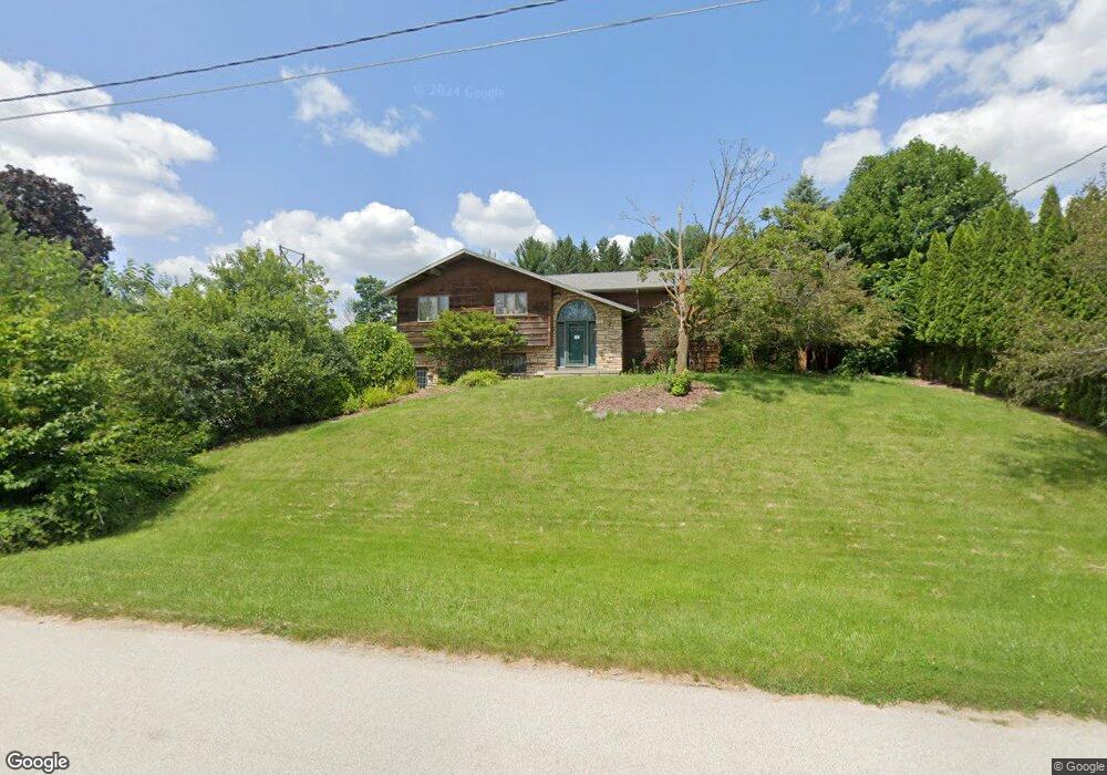 4559 Harvest Cir, Manitowoc, WI 54220 - photo 1