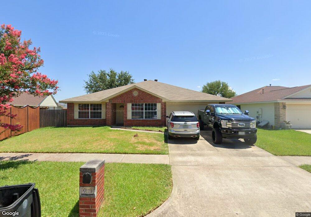 9111 Garden Breeze Dr, Houston, TX 77075 - photo 1