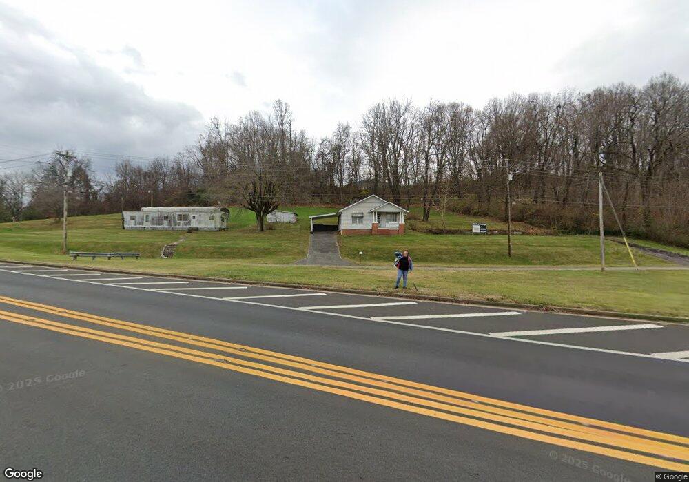 612 Twin Oaks Dr, Johnson City, TN 37601 - photo 1