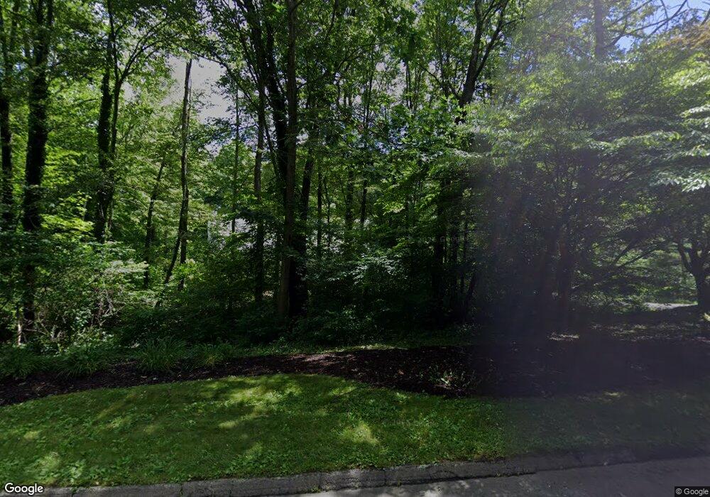 9 Fox Chase Rd, Bloomfield, CT 06002 - photo 1