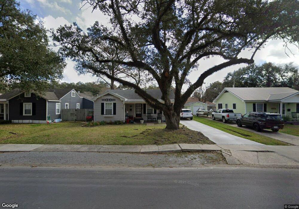 332 Indest St, New Iberia, LA 70563 - photo 1