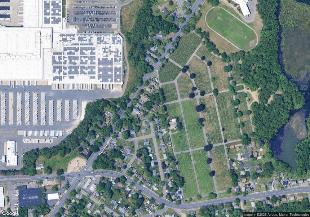 1247 Berkshire Ave, Indian Orchard, MA 01151 - photo 1