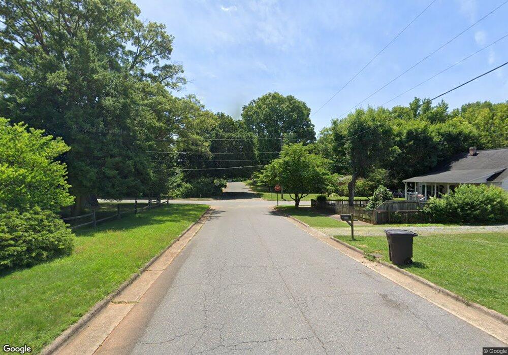 260 N Kelly St unit 260, Statesville, NC 28677 - photo 1