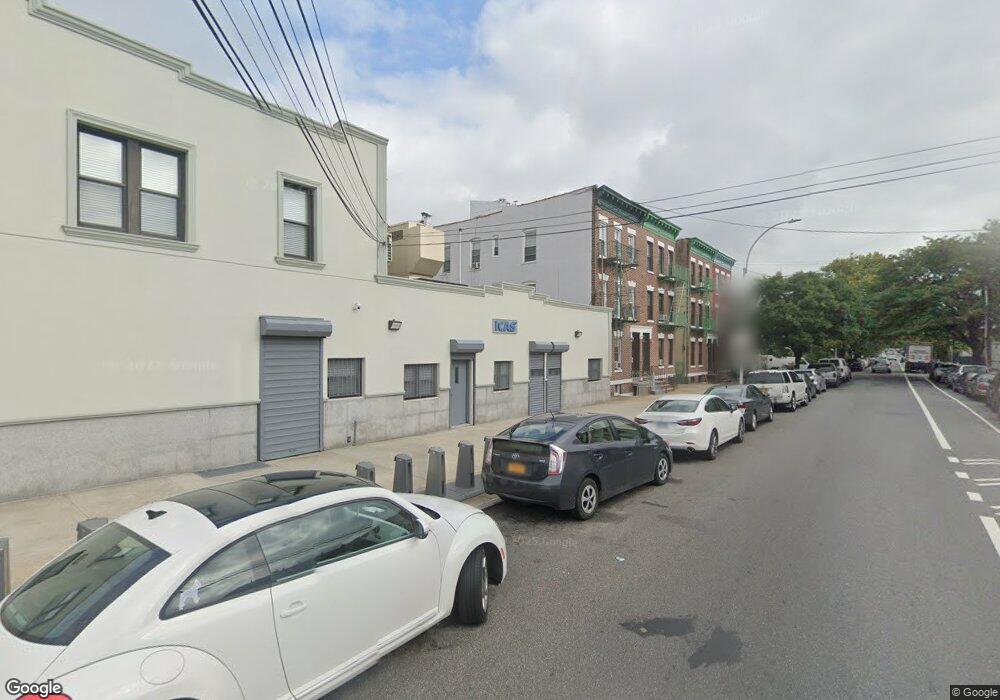 2270 43rd St, Long Island City, NY 11105 - photo 1