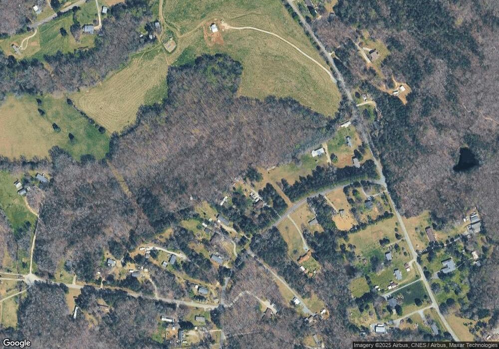 147 Davidson Rd, Clover, SC 29710 - photo 1