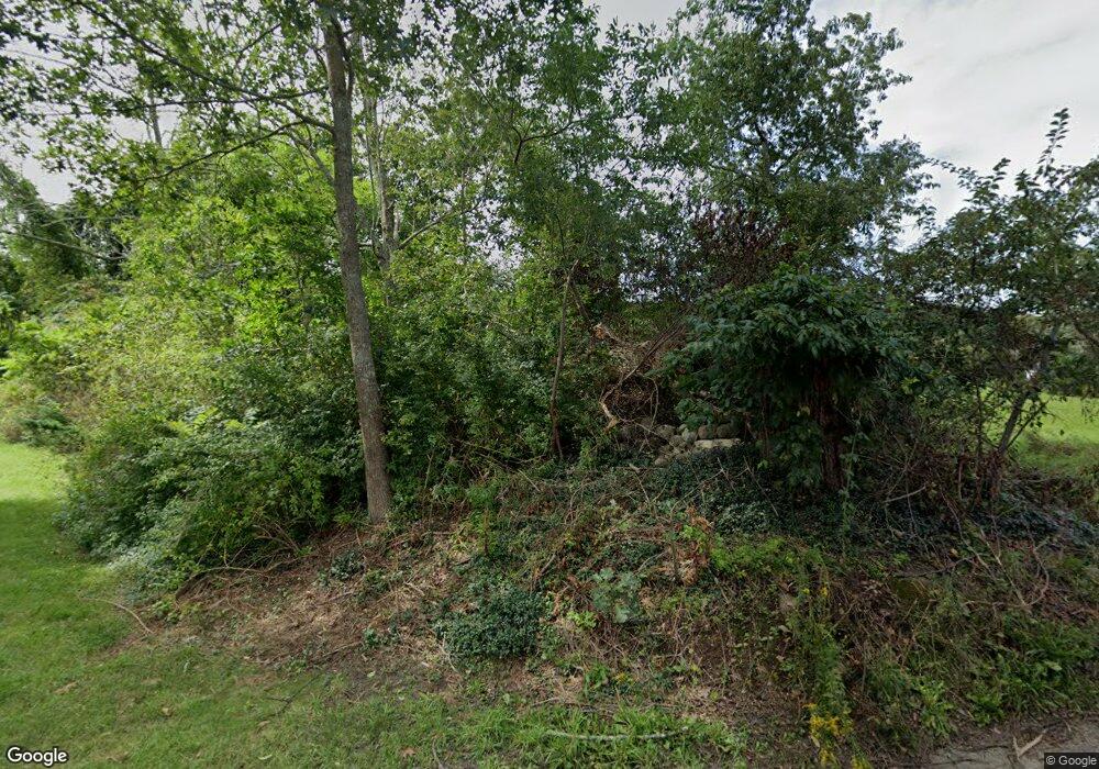 82 Burnt Swamp Rd, Cumberland, RI 02864 - photo 1