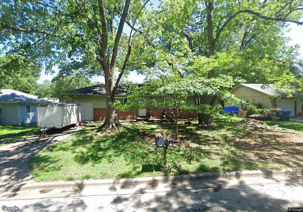 716 Evergreen Ave, Nixa, MO 65714 - photo 1