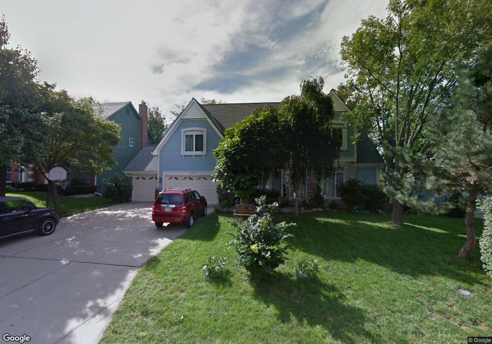 13813 W 76th Cir, Shawnee, KS 66216 - photo 1